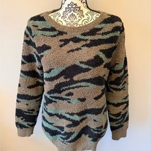 Barefoot Dreams CozyChic Seaside Crew Neck Pullover Green Camo Medium
